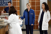 sandra oh & ellen pompeo in grey's anatomy