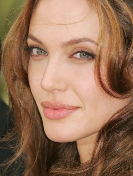 Angelina Jolie HD wallpapers Free Download