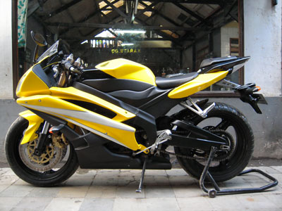 Gambar modifikasi new vixion advance full fairing 