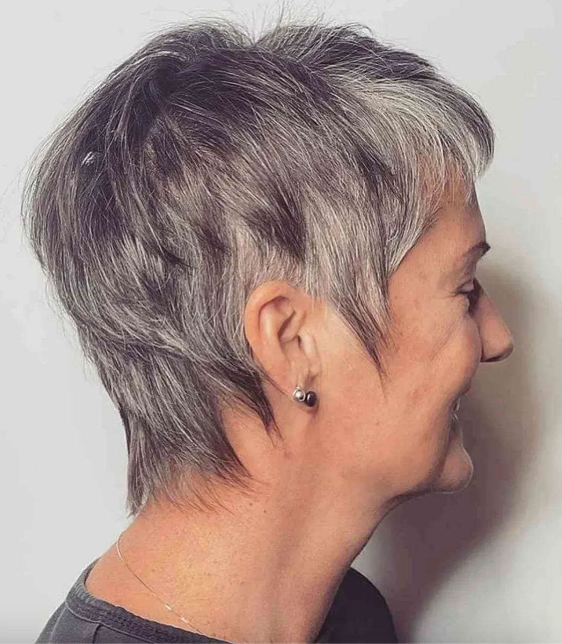 best pixie haircuts for older ladies