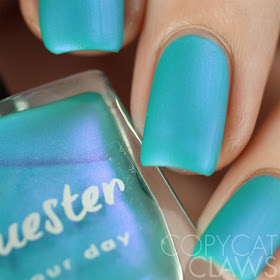 Lacquester CuAl6(PO4)4(OH)8.4H2O Swatch Matte