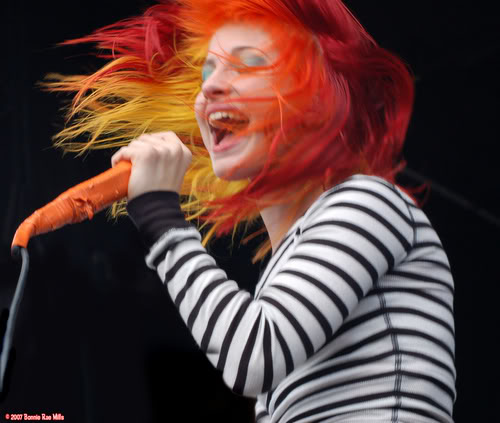 Hayley Williams Pictures and Hairstyles