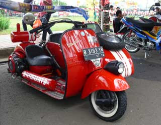 Photo Modifikasi Vespa Ceper