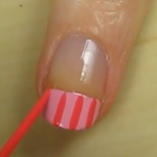 How-to-Make-Cupcake-Nail-Art