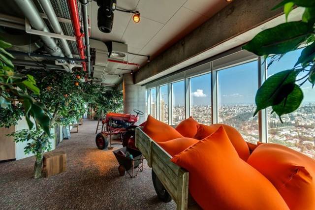 The New Google Office in Tel Aviv