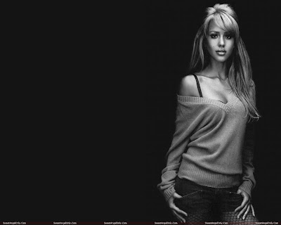 actress_jessica_alba_hot_wallpapers_sweetangelonly.com