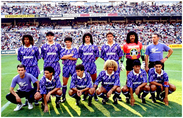 REAL VALLADOLID DEPORTIVO. Temporada 1991-92. Vicente Engonga, Caminero, Onésimo, Leonel Álvarez, Santi Cuesta, Higuita y Aramayo (masajista). Luismi (utillero) Fonseca, Guerrero, Valderrama, Lemos y César Gómez. REAL MADRID C. F. 1 🆚 REAL VALLADOLID DEPORTIVO 0 Domingo 08/09/1991, 19:00 horas. Campeonato de Liga de 1ª División, jornada 2. Madrid, estadio Santiago Bernabéu. GOLES: ⚽1-0: 58’, Aldana.