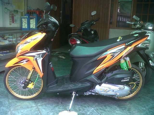 Honda Vario Airbrush Modifikasi  Motorcycle Review and Galleries