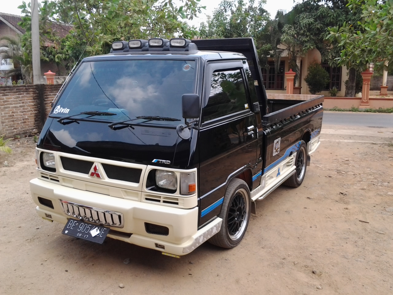 Modifikasi Pick Up Modifikasi Colt L300