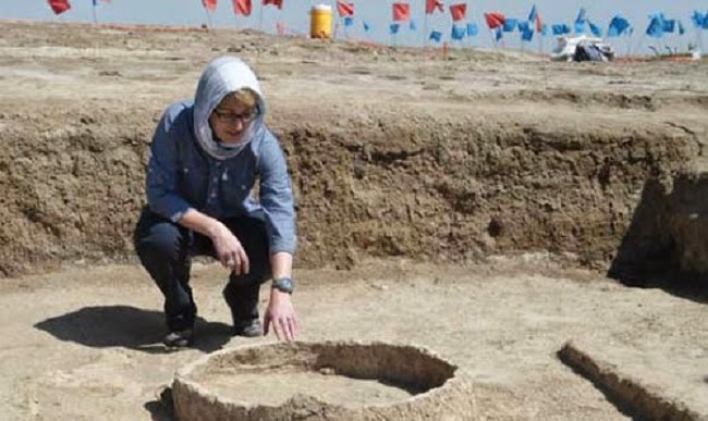 Archaeologists defy ISIS militants in Iraq