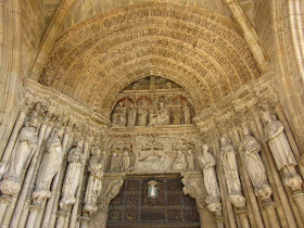 Doorway of Tui cathedral