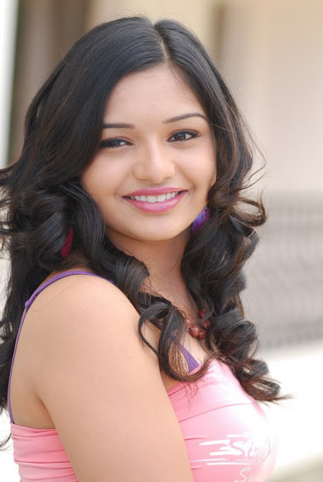 young teen yamini st