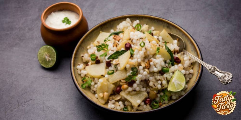 How to Make Sabudana Khichdi Recipe How to Make Sabudana Khichdi Recipe