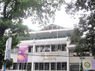 Pendaftaran Dan Biaya Kuliah Kuliah Sekolah Tinggi Bahasa Asing Bandung, Bandung