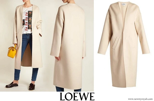 The Duchess of Edinburgh wore LOEWE Collarless V-Neck Coat