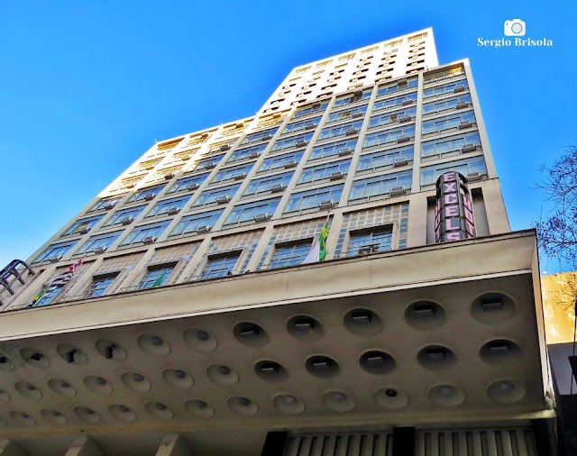 Perspectiva inferior do Hotel Excelsior Ipiranga - Republica - São Paulo