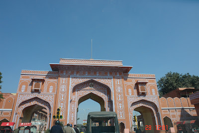 A closer look at the structure of the exterior of the Jaipur City Palace