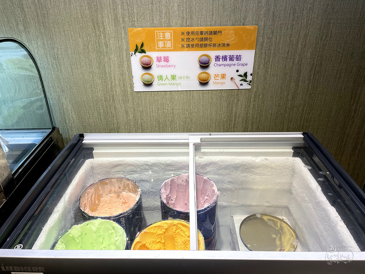 台南美食｜東區 【億品鍋-成大店】平價火鍋推薦｜吃出高品質文青質感火鍋店｜自助吧吃到飽