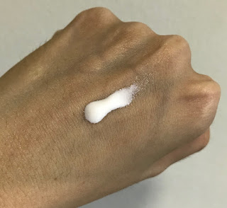 Texture of Supergoop Everyday Sunscreen Broad Spectrum SPF 50 ( oat extract )