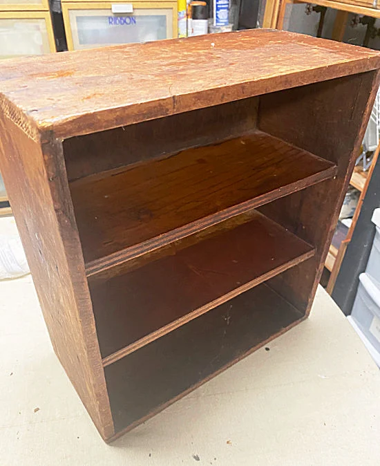 DIY wooden shelf