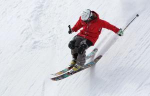 Micah Raskin Discusses the Benefits of Skiing