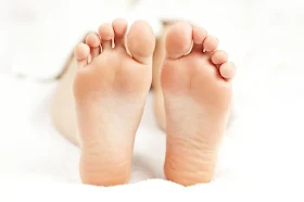 Lines On Sole Or Feet (Padma Rekha) - Astrology