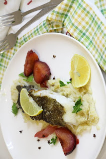 https://apetytnasmaka.blogspot.com/2015/12/halibut-na-puree-z-selera.html