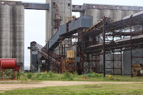 http://www.portofbrownsville.com/request-for-proposal-and-information-about-the-port-of-brownsville-grain-elevator-facility/