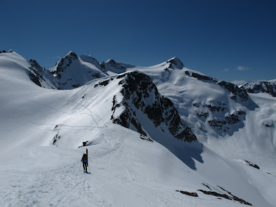 Bootpacking to Mt Iago