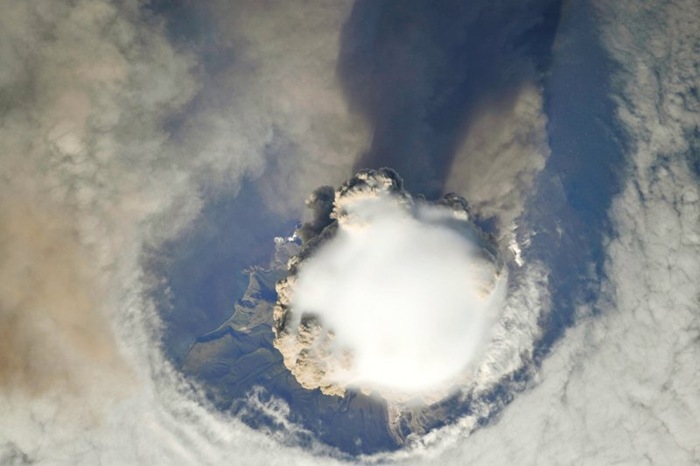 volcano-space (2)