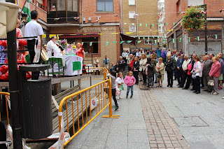 El Centro Andaluz cierra su semana cultural del Rocía con una misa con decenas de asistentes