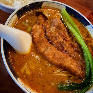 はしご ぱいこうだんだんめん ラーメン