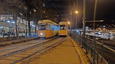 Budapeszt na weekend atrakcje nocą