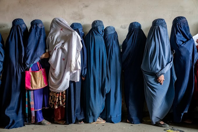 Saúde mental entre as mulheres afegãs está se deteriorando , conclui o relatório da ONU