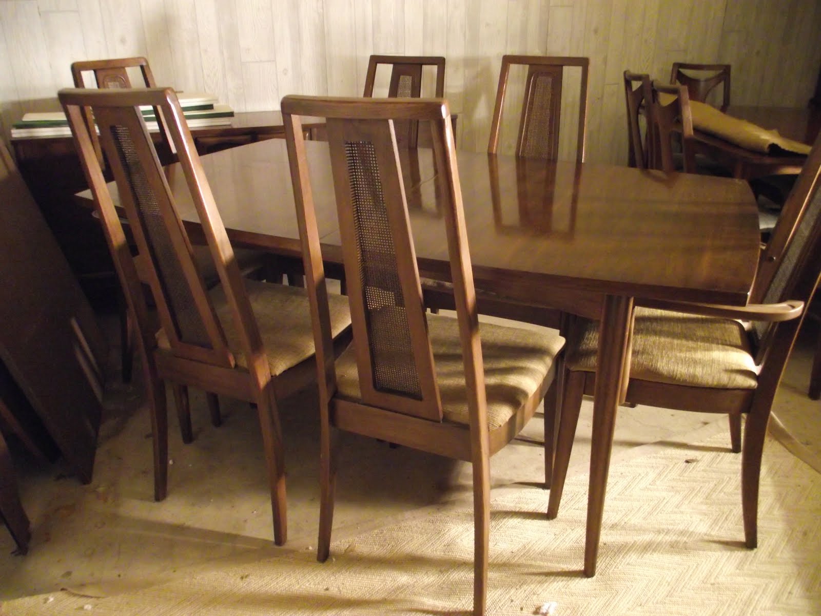 Broyhill Premier Dining Room Set