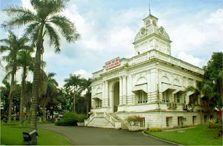 Gedung Balai Kota Lama Medan (Tempat Wisata Di Medan, Sumatera Utara) 4