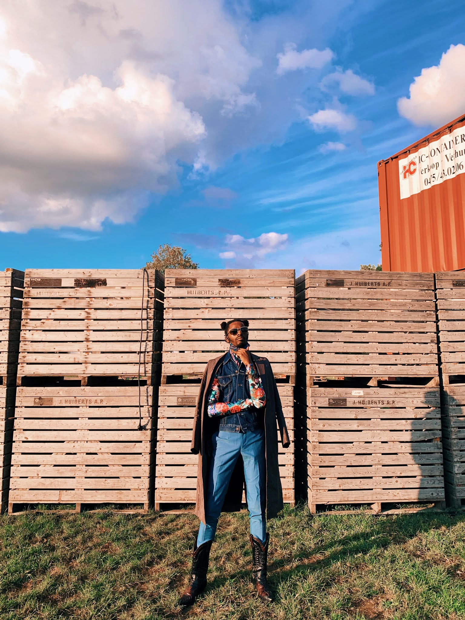 Dapper Men's outfit with Leather Cowboy boots