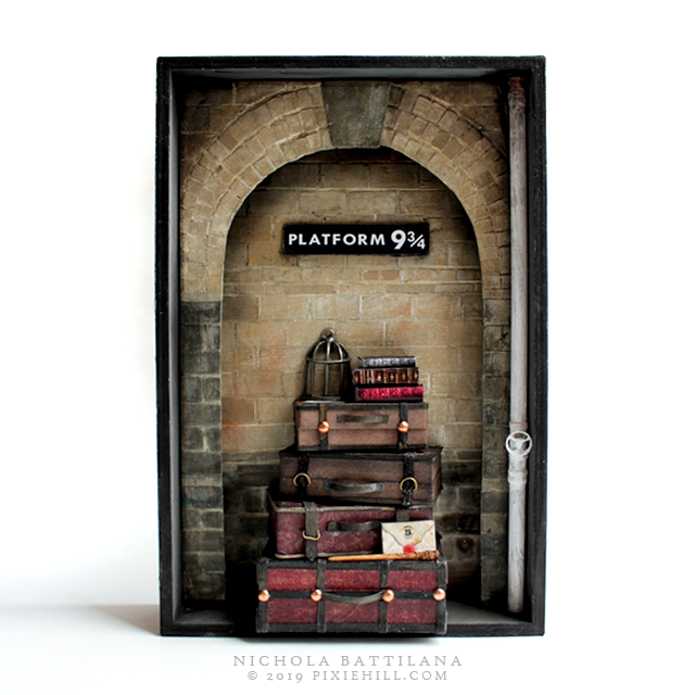 Kings Cross Platform 9 3/4 Hogwarts Express - Nichola Battilana