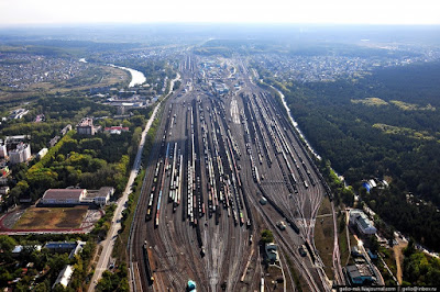 Estación de tren gigante Inskaya Rusia Giant train station Inskaya Russia