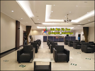 Sewa Meja Vip Kaca Sofa Single Hitam