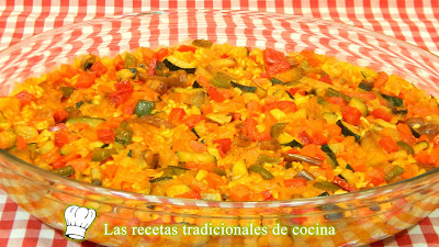 Arroz con verduras al horno