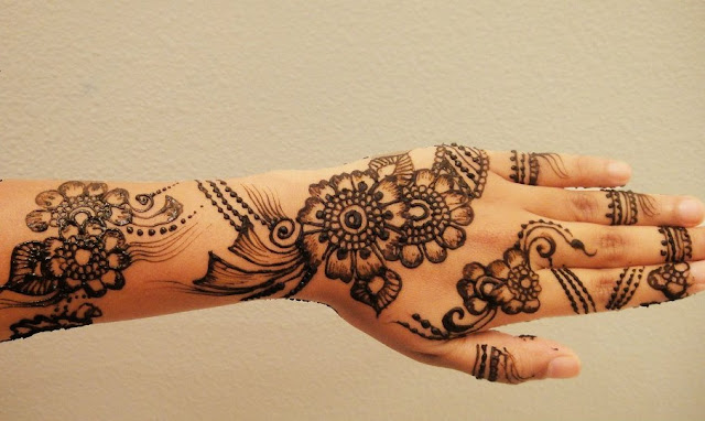 Hand Mehandi Design Wallpapers Free Download