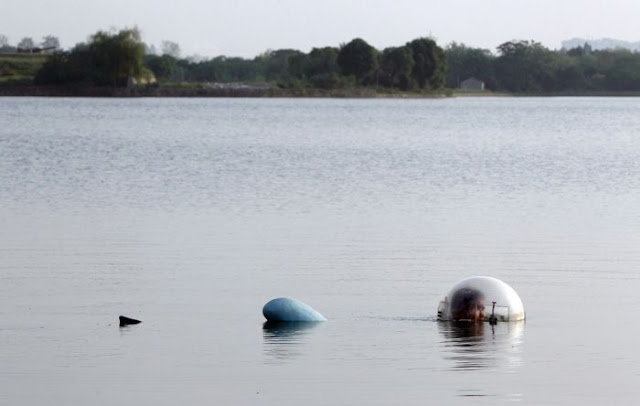 Handmade Chinese Submarine