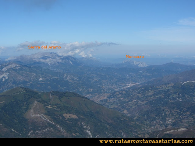 Ruta Pico Cellón. Cima del Cellón, vistas al Aramo y Monsacro