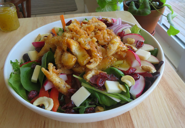 Crispy Chicken Salad