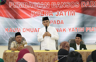 Polda Jatim Salurkan Bansos Sembako Bagi Kaum Dhuafa dan Anak Yatim Piatu