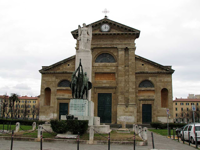 Monumento ai Caduti, piazza della Vittoria, Livorno