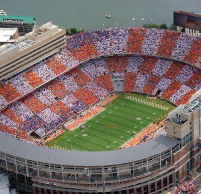 biggest football stadiums in USA