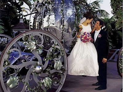 If your dream wedding is to get to the ceremony in a Cinderella carriage 