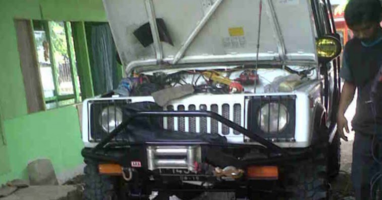 MODIFIKASI KNALPOT RACING: Pemasangan header dan knalpot racing Jimny